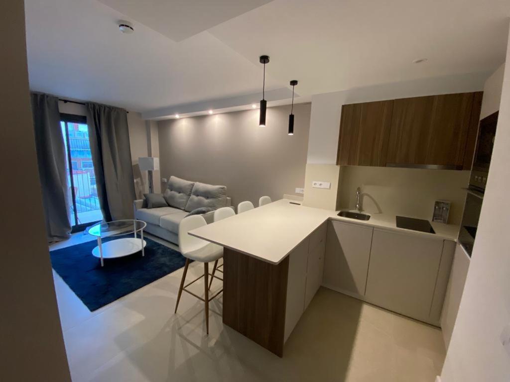 Your Home - Camp Nou Apartment L'Hospitalet de Llobregat Bagian luar foto