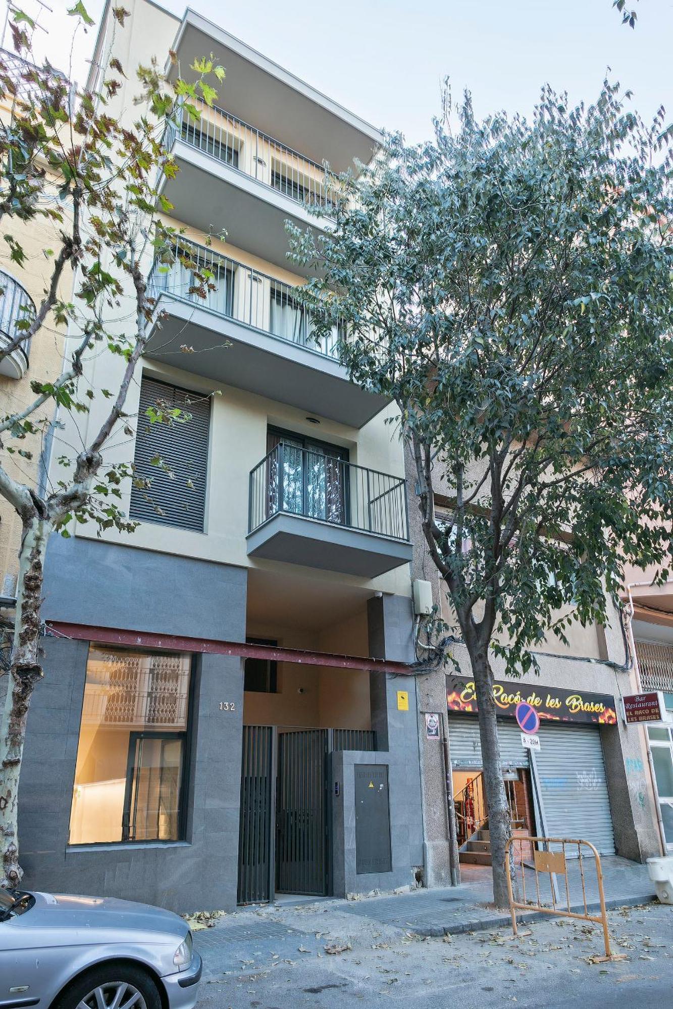 Your Home - Camp Nou Apartment L'Hospitalet de Llobregat Bagian luar foto