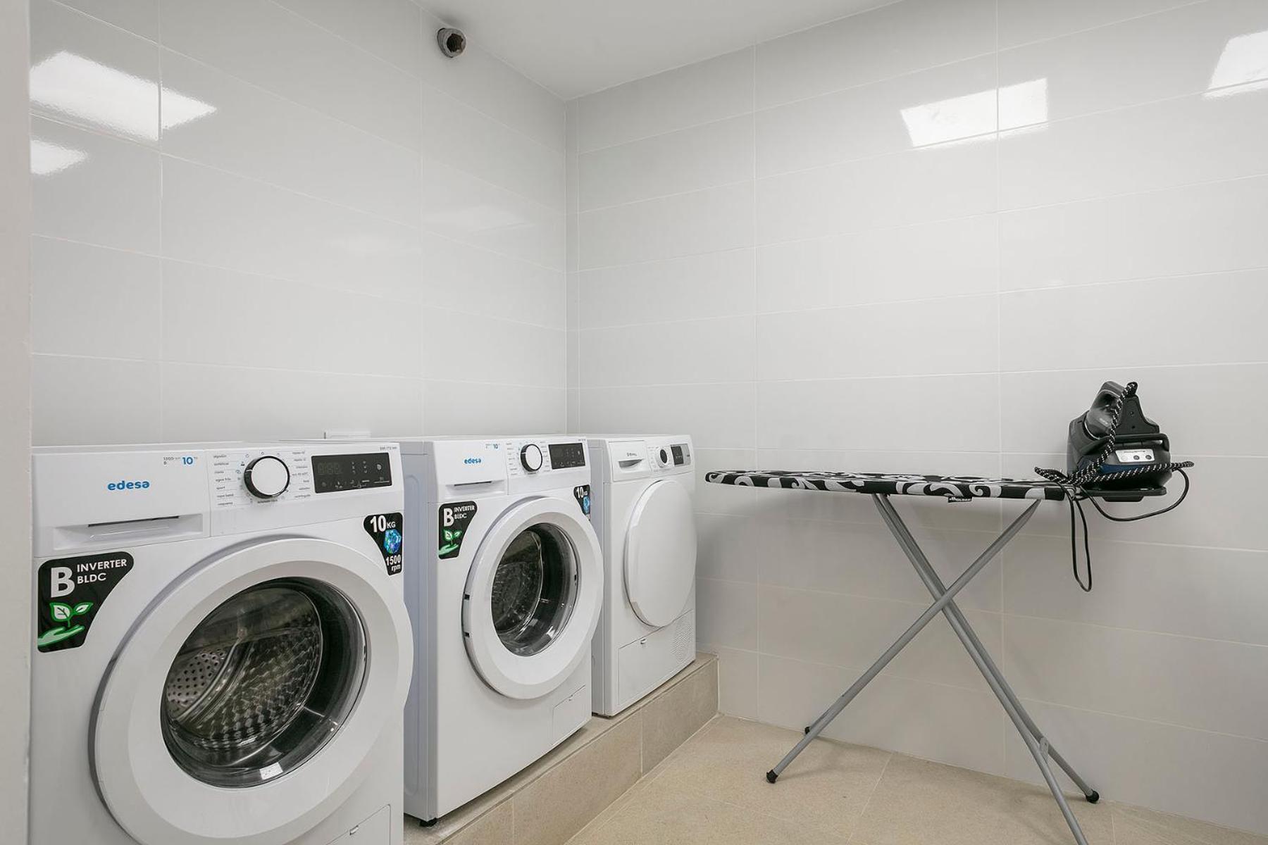 Your Home - Camp Nou Apartment L'Hospitalet de Llobregat Bagian luar foto
