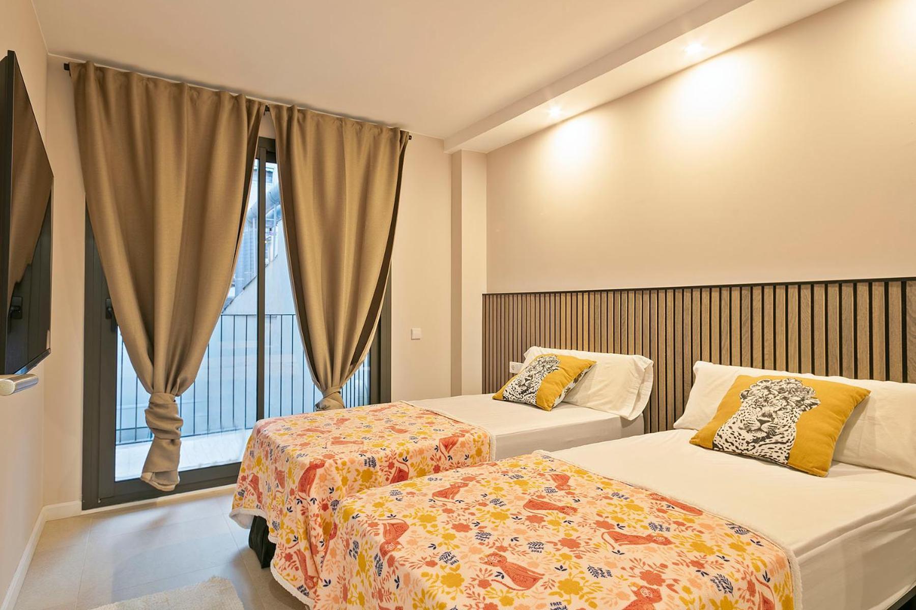 Your Home - Camp Nou Apartment L'Hospitalet de Llobregat Bagian luar foto