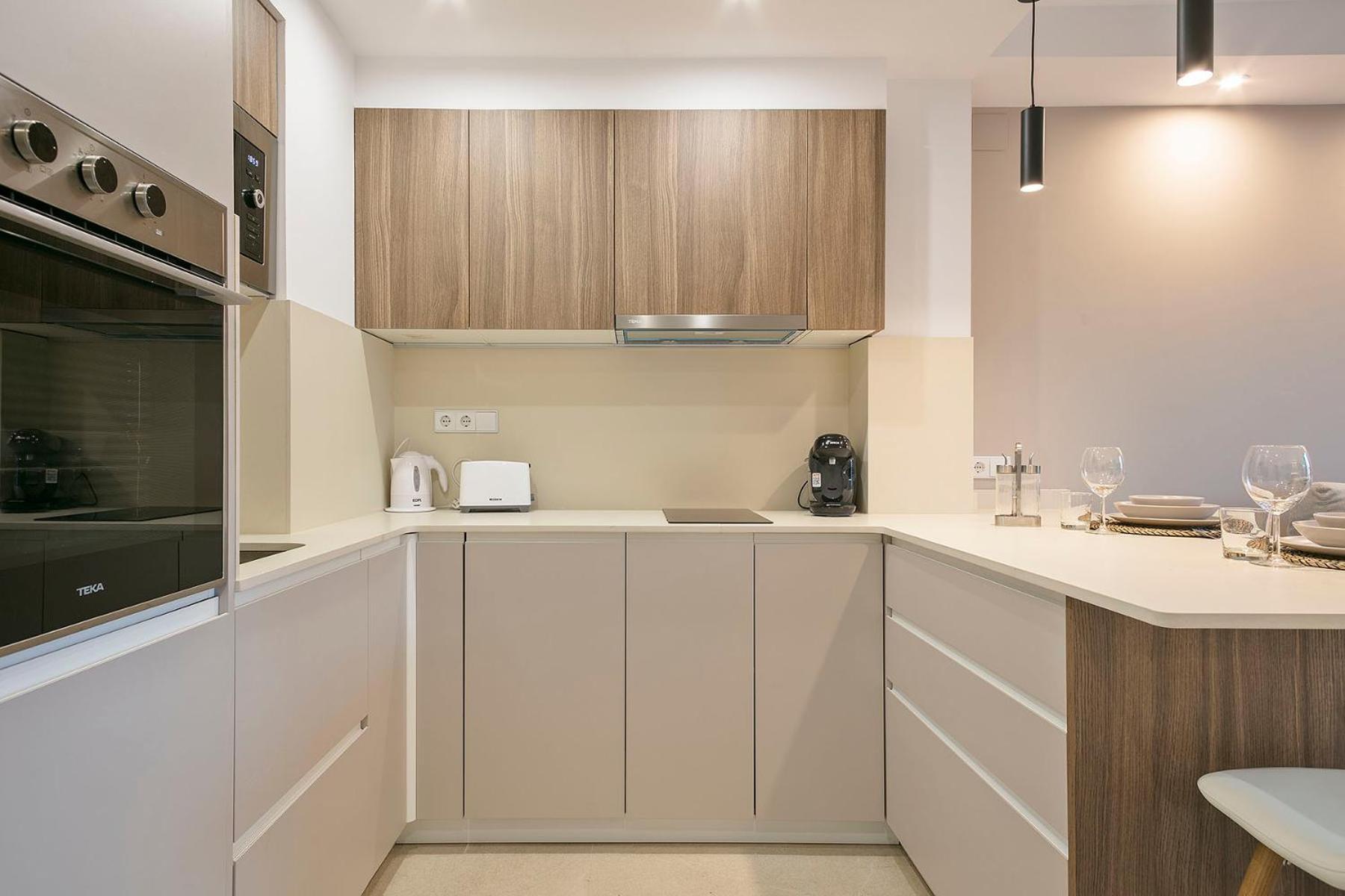 Your Home - Camp Nou Apartment L'Hospitalet de Llobregat Bagian luar foto