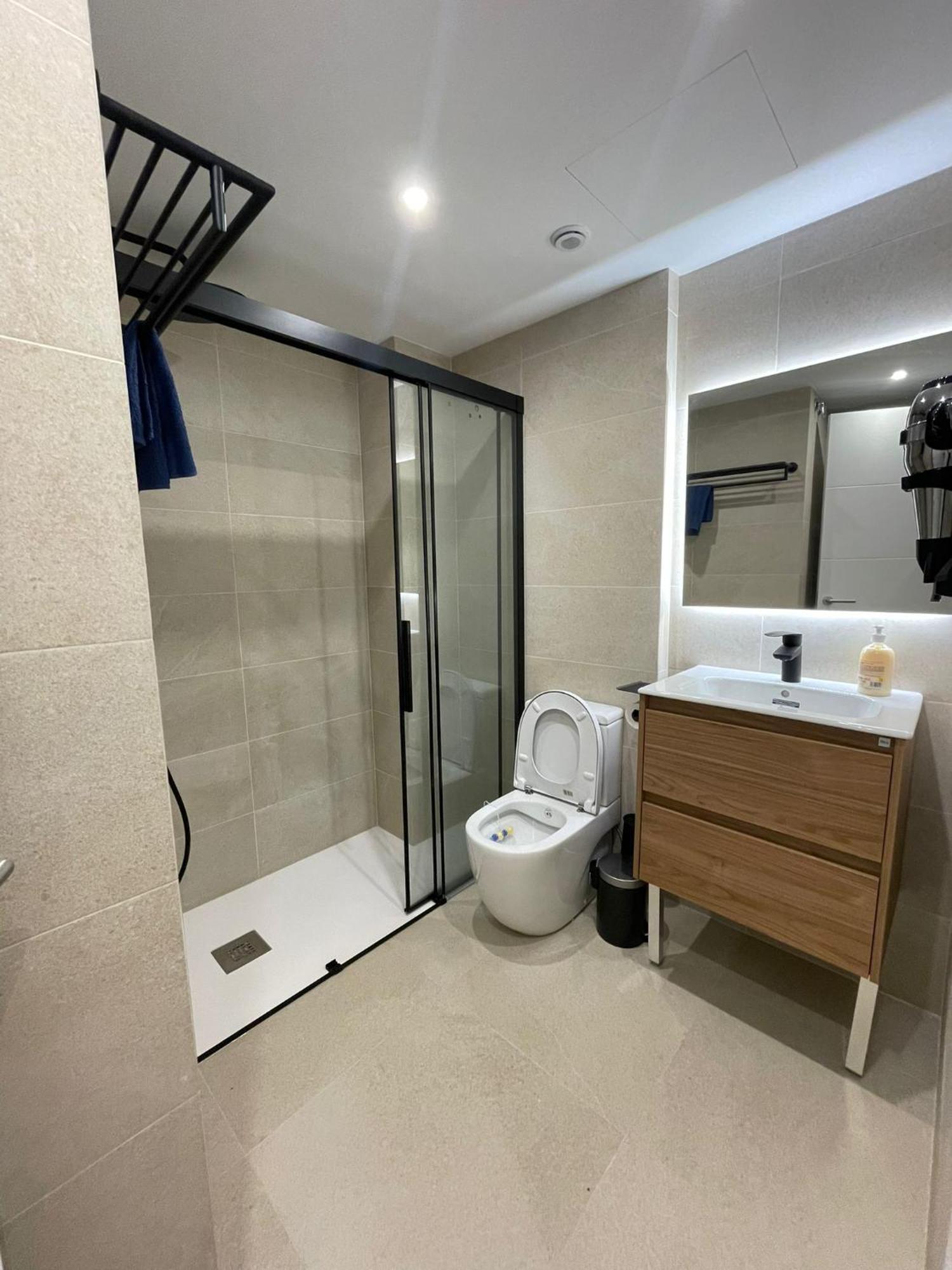 Your Home - Camp Nou Apartment L'Hospitalet de Llobregat Bagian luar foto
